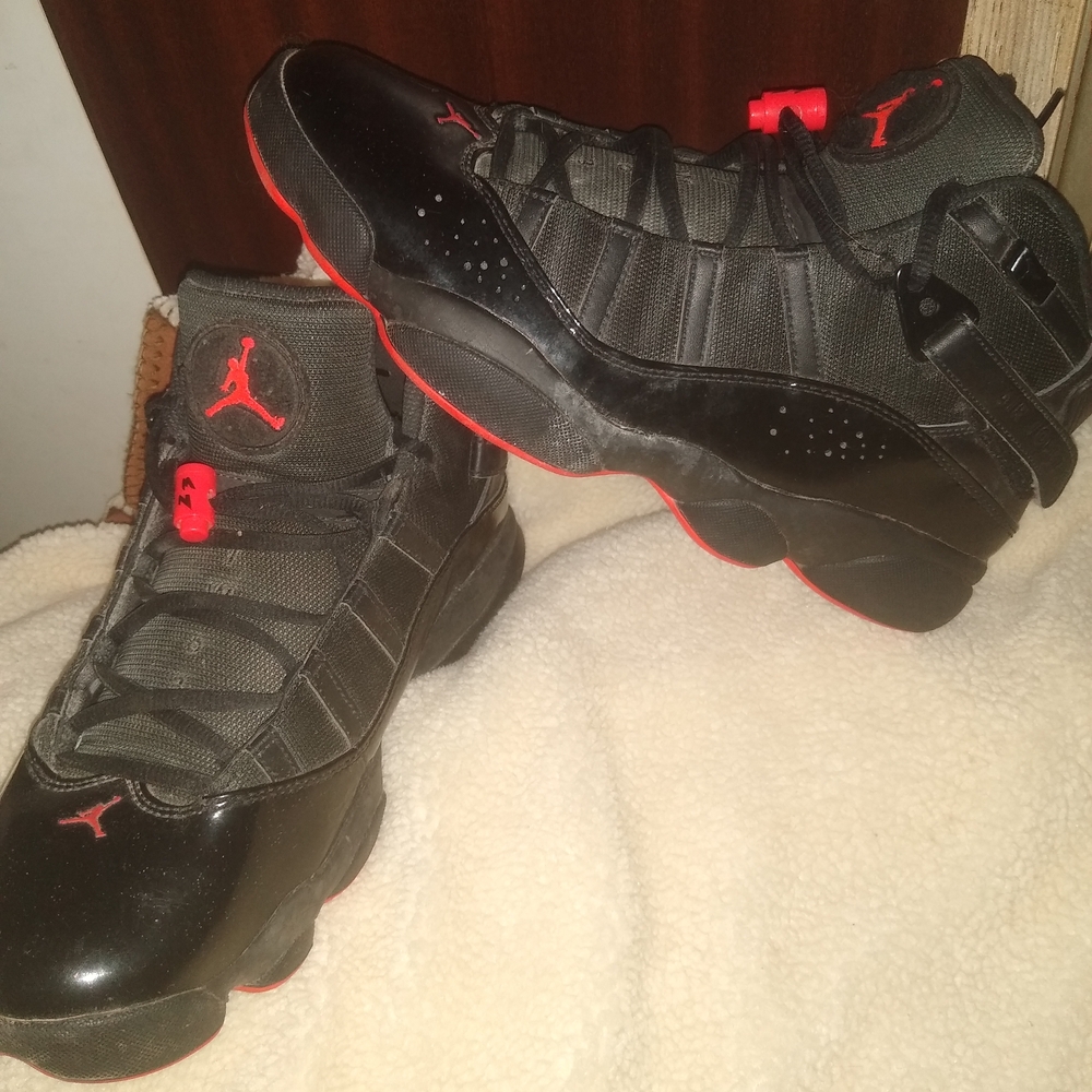 Jordan Athletic Shoes in Black and Red